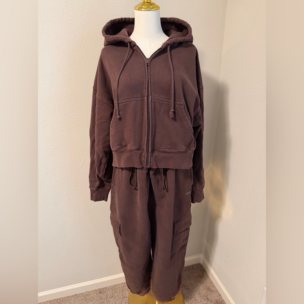 Aritzia TNA Cozy Cargo Sweatfleece